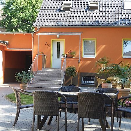 Pension Am Findling Potsdam Exterior photo